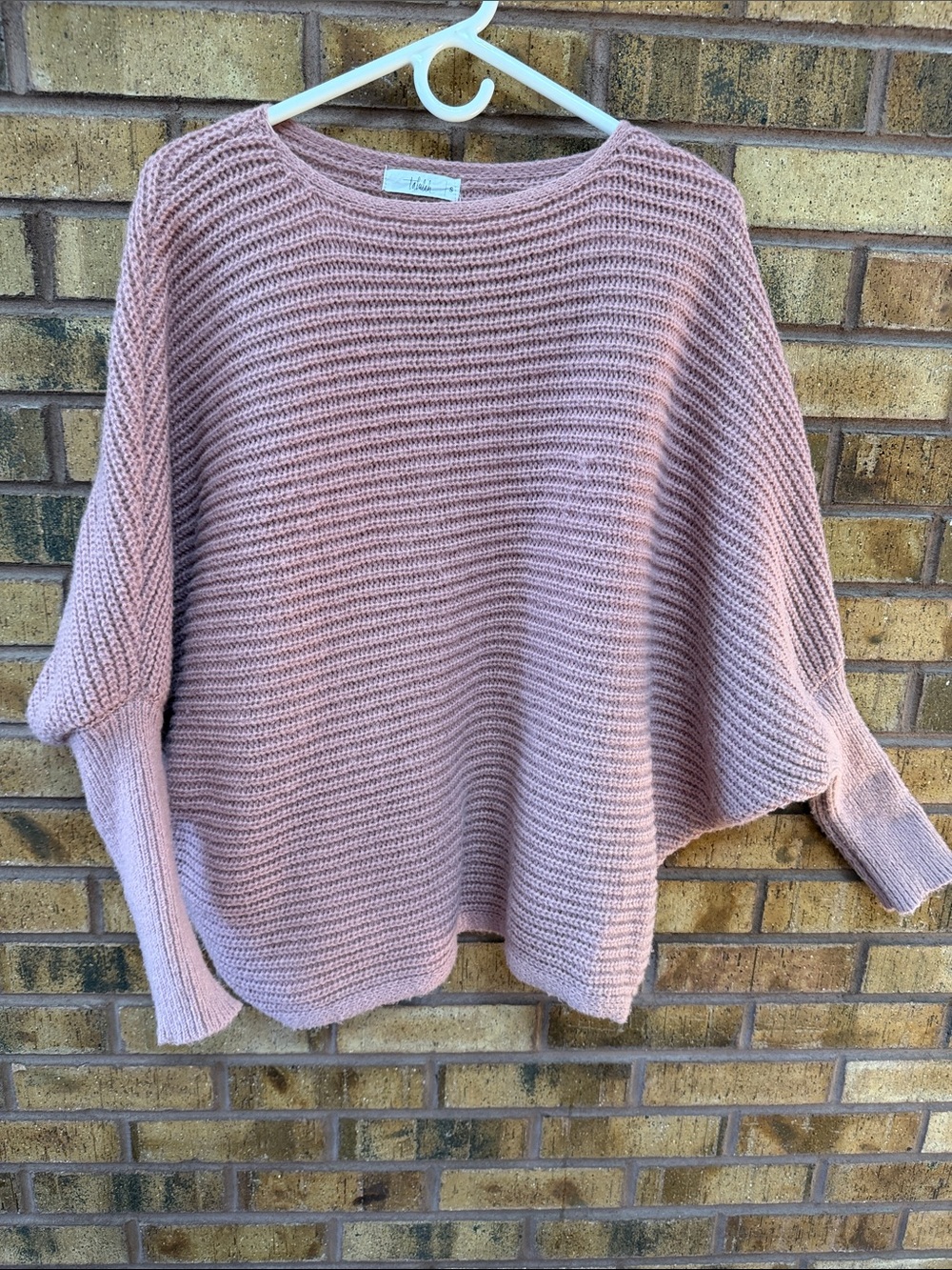 TALULAH Oversized Ribbed Knit Sweater in Dusty Rose